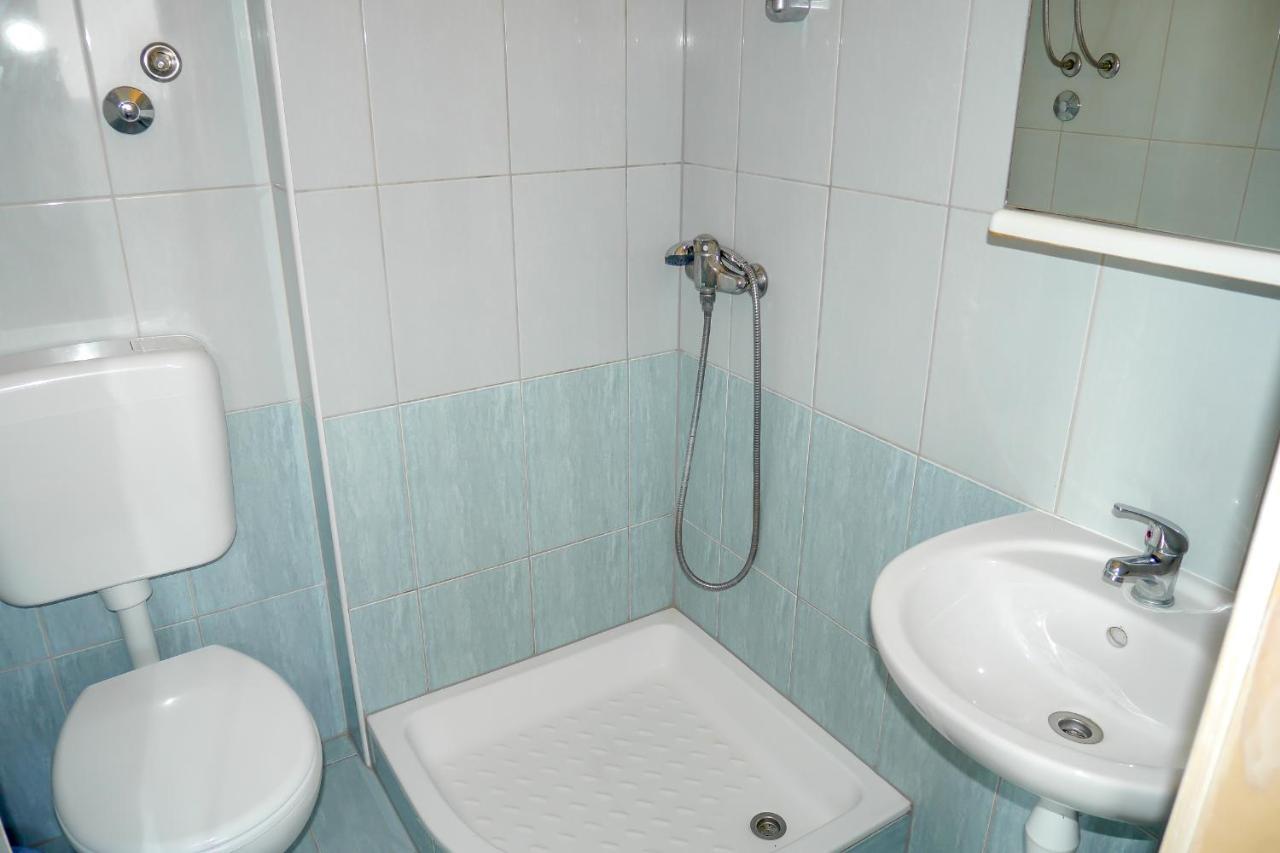 Apartments Beach Дуги Рат Екстериор снимка