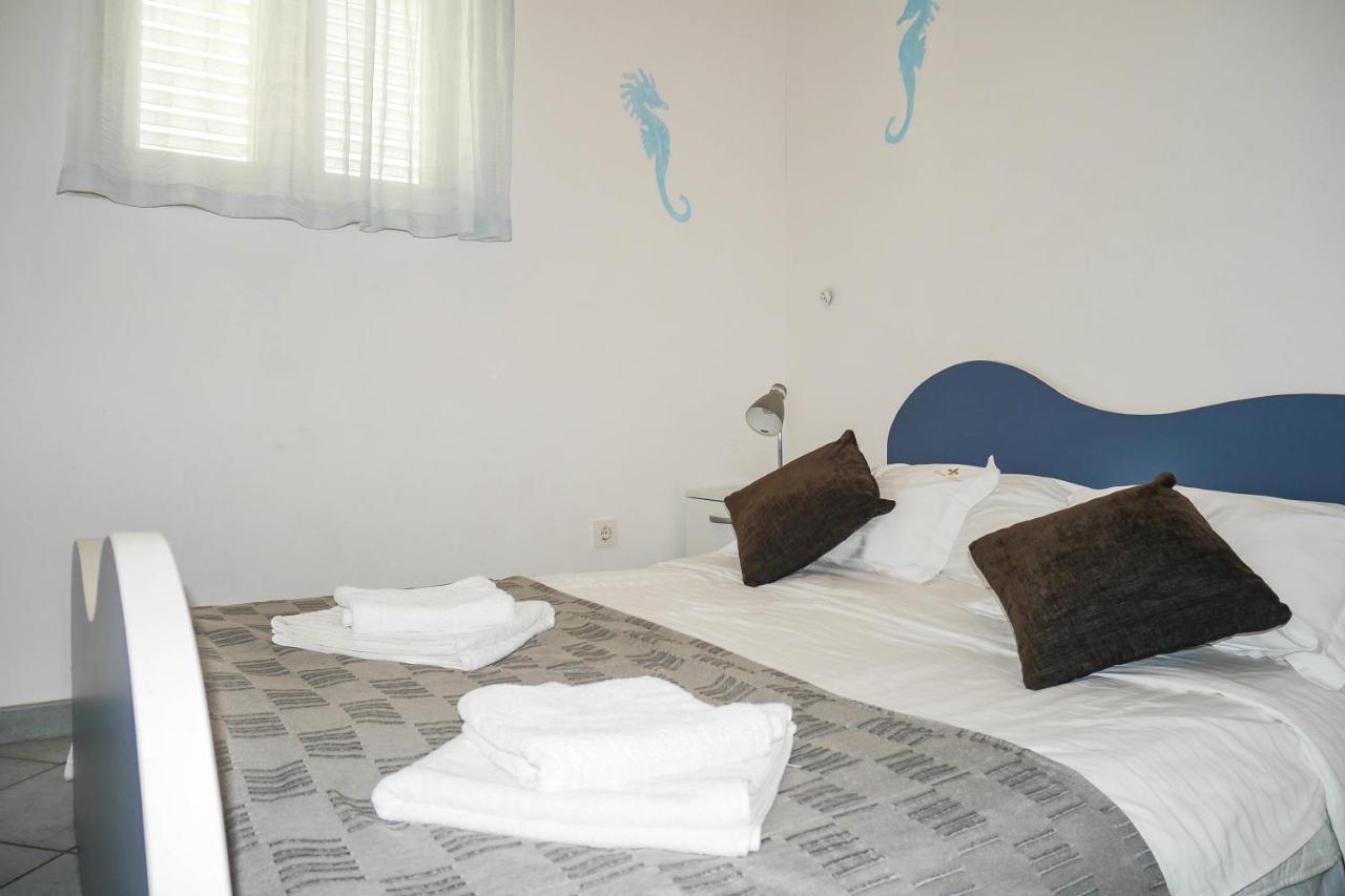 Apartments Beach Дуги Рат Екстериор снимка
