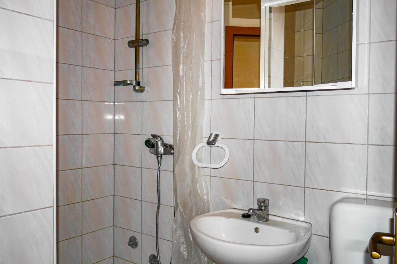 Apartments Beach Дуги Рат Екстериор снимка