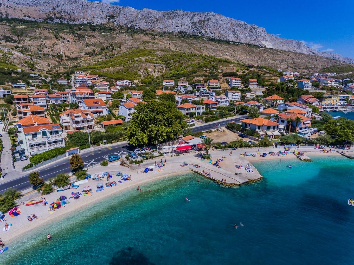 Apartments Beach Дуги Рат Екстериор снимка